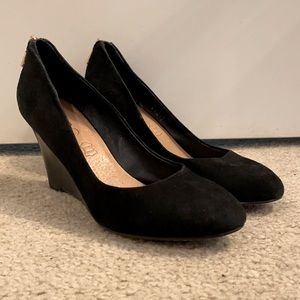 ALDO Wedge Pump, Black, Size: 6